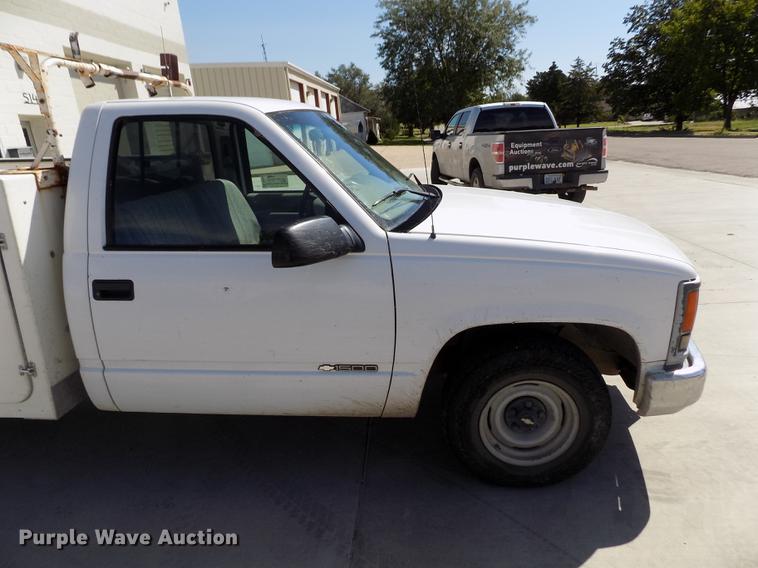 image for item DB9104 1998 Chevrolet 1500 utility bed pickup truck