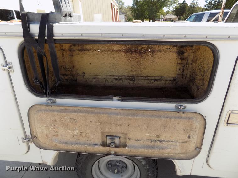 image for item DB9104 1998 Chevrolet 1500 utility bed pickup truck