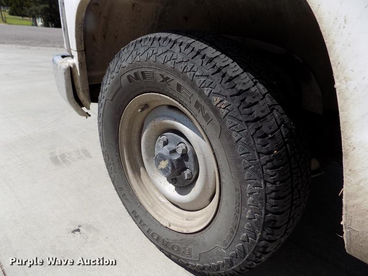 image for item DB9104 1998 Chevrolet 1500 utility bed pickup truck