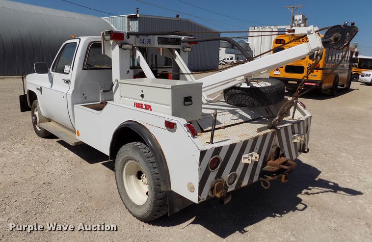 image for item DB9108 1985 Chevrolet Custom Deluxe K30 tow truck