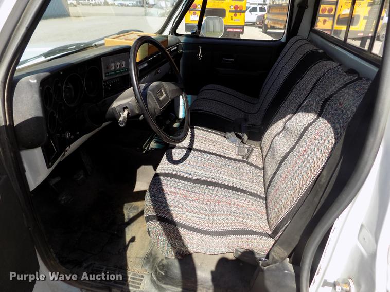 image for item DB9108 1985 Chevrolet Custom Deluxe K30 tow truck