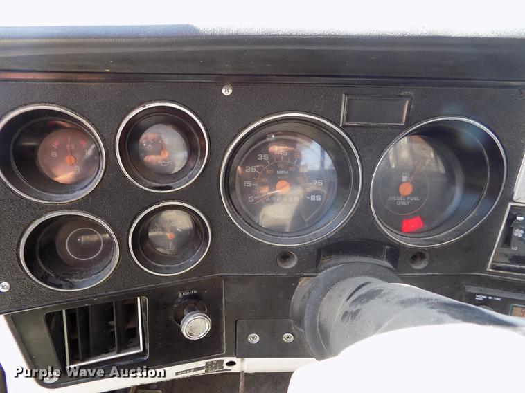 image for item DB9108 1985 Chevrolet Custom Deluxe K30 tow truck