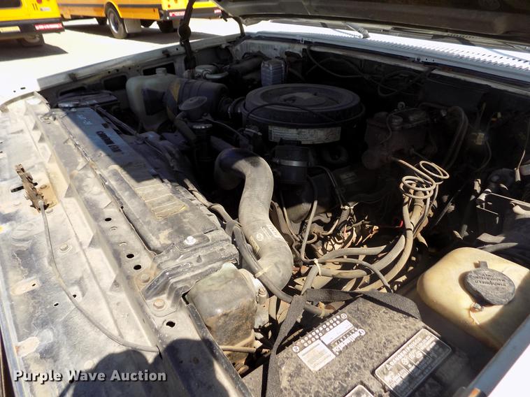 image for item DB9108 1985 Chevrolet Custom Deluxe K30 tow truck