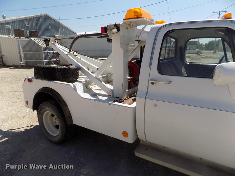 image for item DB9108 1985 Chevrolet Custom Deluxe K30 tow truck