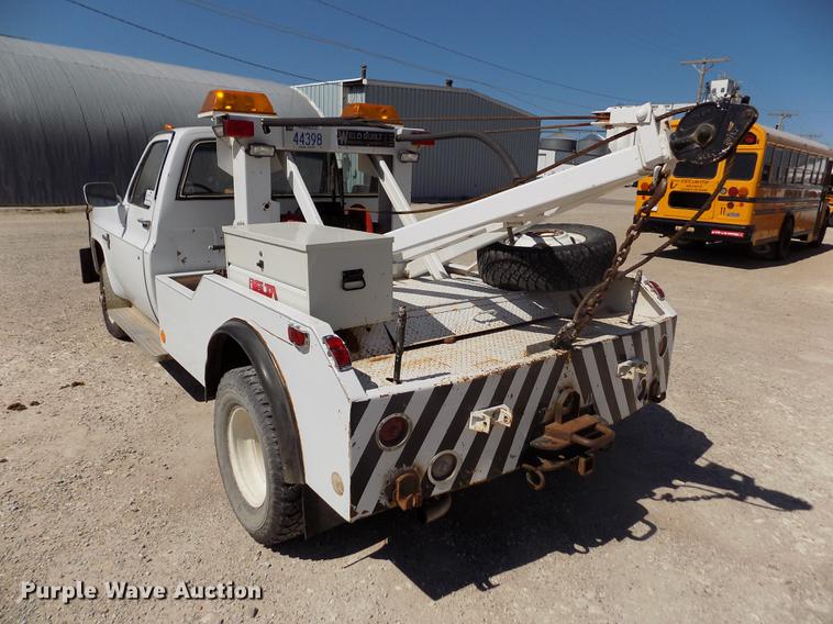 image for item DB9108 1985 Chevrolet Custom Deluxe K30 tow truck
