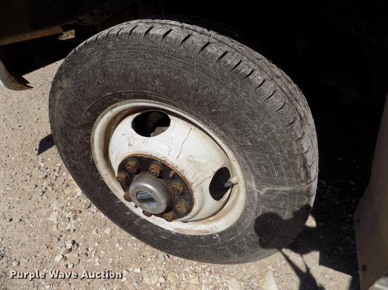 image for item DB9108 1985 Chevrolet Custom Deluxe K30 tow truck