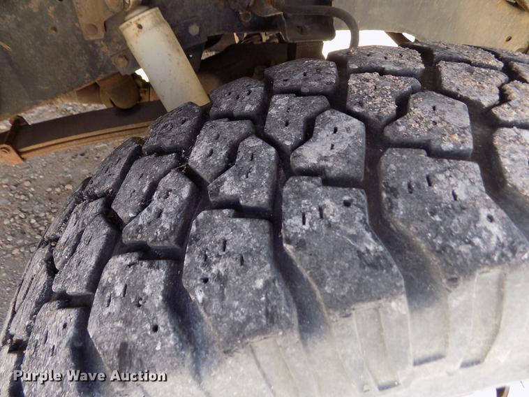 image for item DB9108 1985 Chevrolet Custom Deluxe K30 tow truck