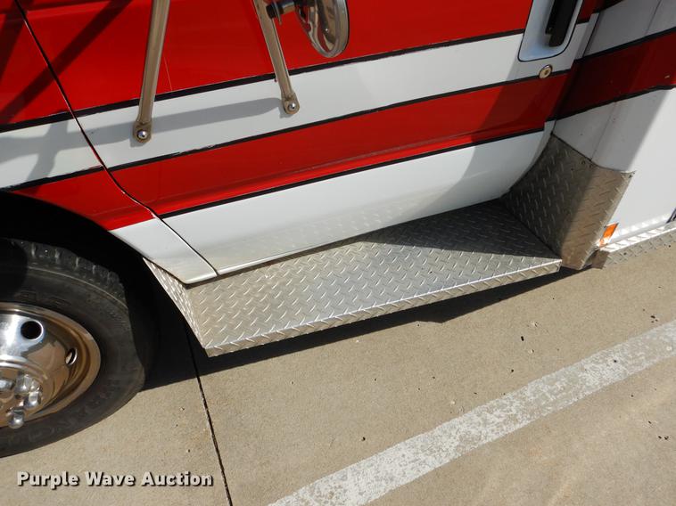 image for item DB9337 1997 Ford Econoline E450 Super Duty ambulance