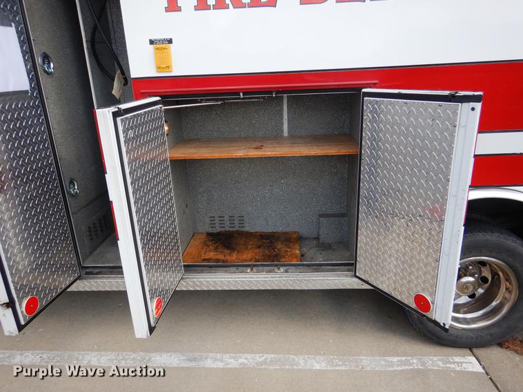 image for item DB9337 1997 Ford Econoline E450 Super Duty ambulance