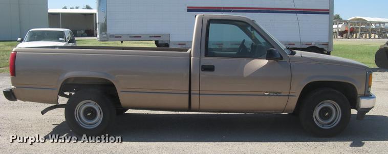 image for item DC1295 1997 Chevrolet WT1500 pickup truck