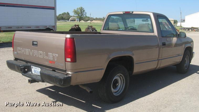 image for item DC1295 1997 Chevrolet WT1500 pickup truck