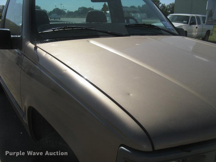 image for item DC1295 1997 Chevrolet WT1500 pickup truck