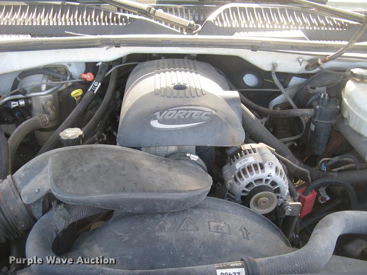 image for item DC1296 2004 Chevrolet Silverado 1500 Ext. Cab pickup truck