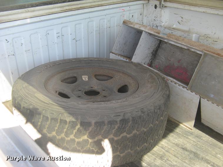 image for item DC1296 2004 Chevrolet Silverado 1500 Ext. Cab pickup truck