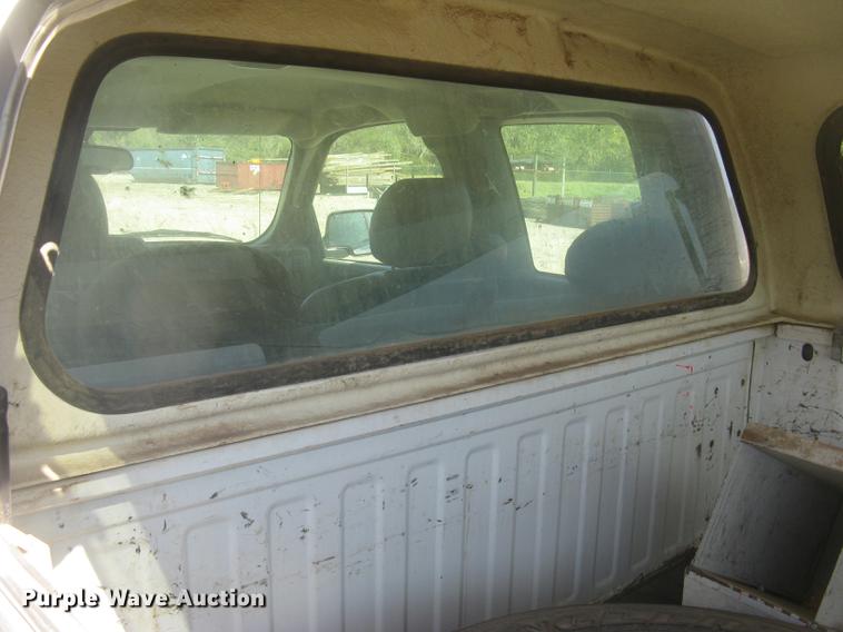 image for item DC1296 2004 Chevrolet Silverado 1500 Ext. Cab pickup truck