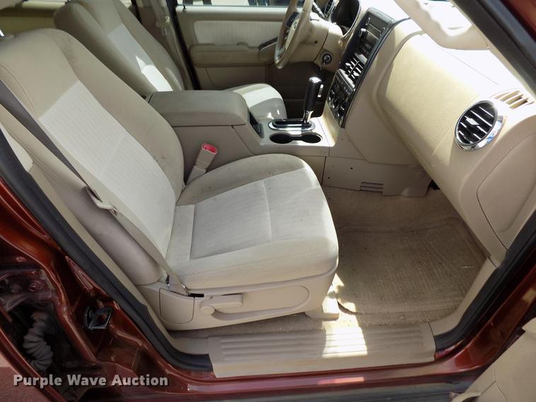 image for item DD3445 2009 Ford Explorer XLT SUV
