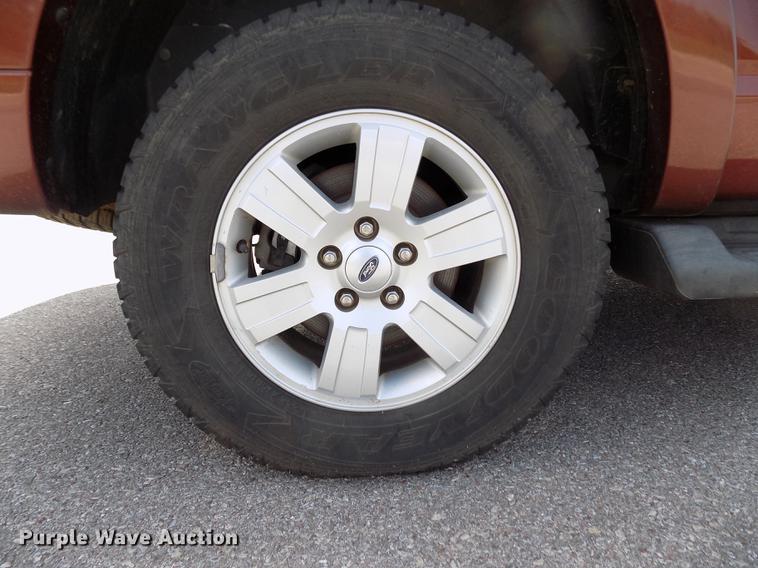 image for item DD3445 2009 Ford Explorer XLT SUV