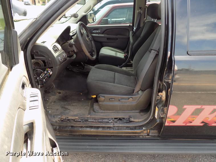 image for item DD3446 2011 Chevrolet Tahoe SUV