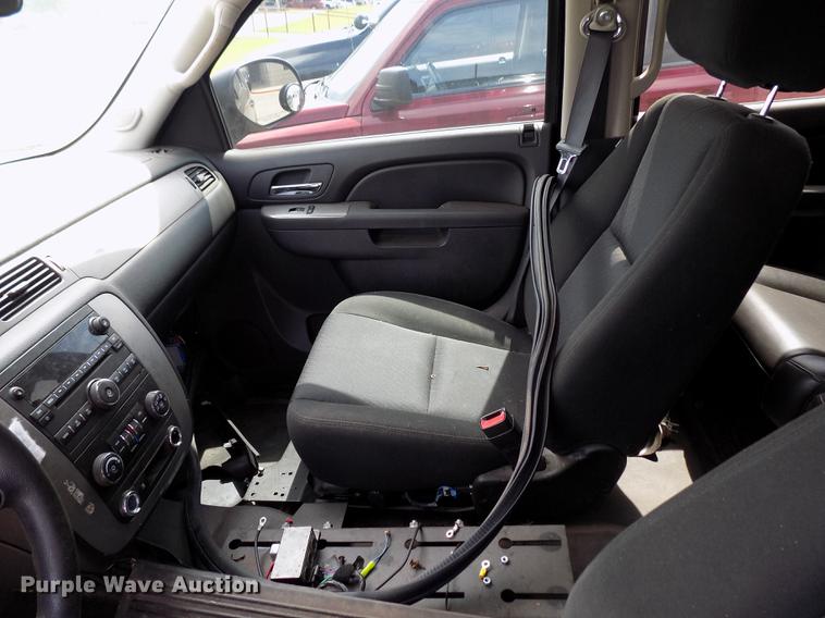 image for item DD3446 2011 Chevrolet Tahoe SUV