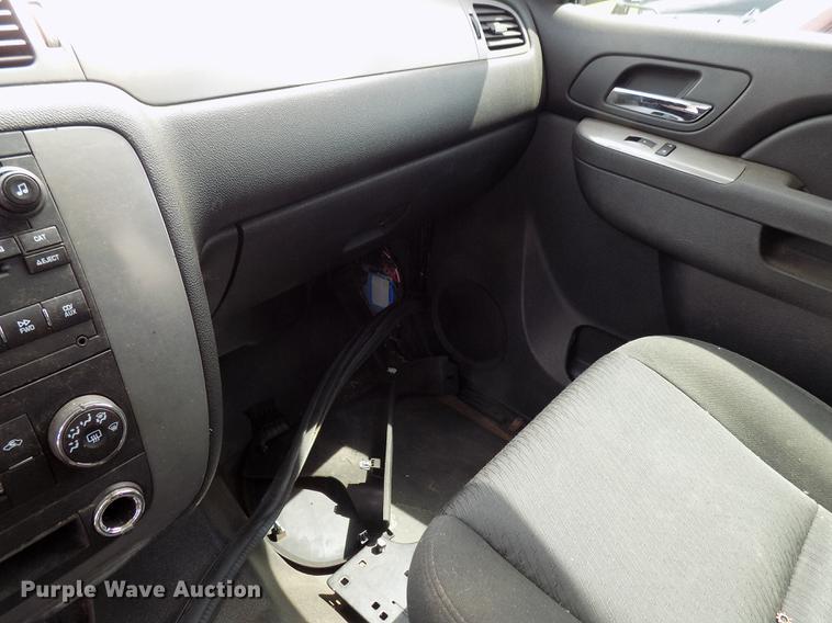 image for item DD3446 2011 Chevrolet Tahoe SUV