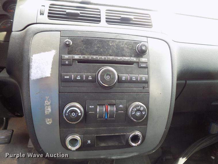 image for item DD3446 2011 Chevrolet Tahoe SUV