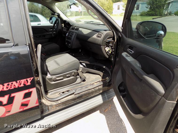 image for item DD3446 2011 Chevrolet Tahoe SUV