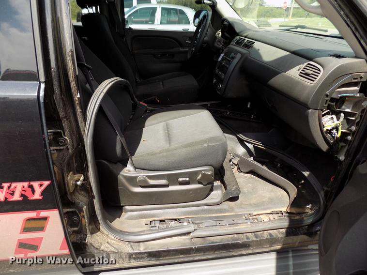 image for item DD3446 2011 Chevrolet Tahoe SUV