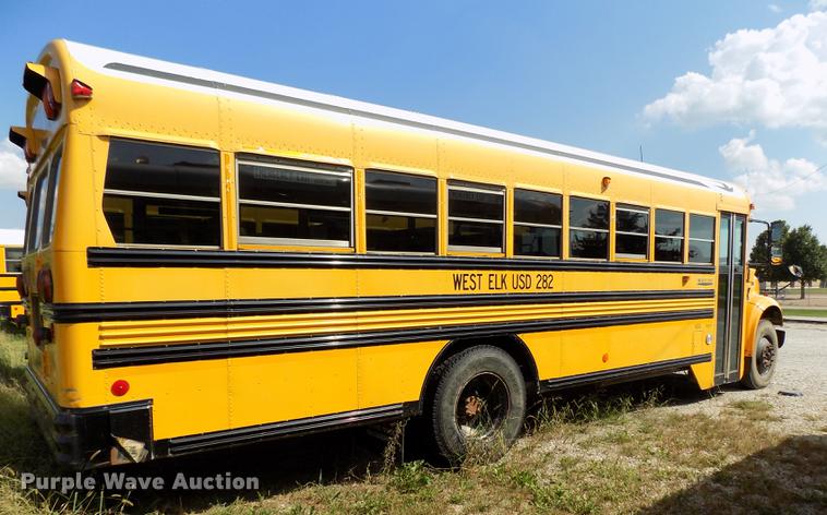image for item DD3457 2003 International 3800 Blue Bird school bus