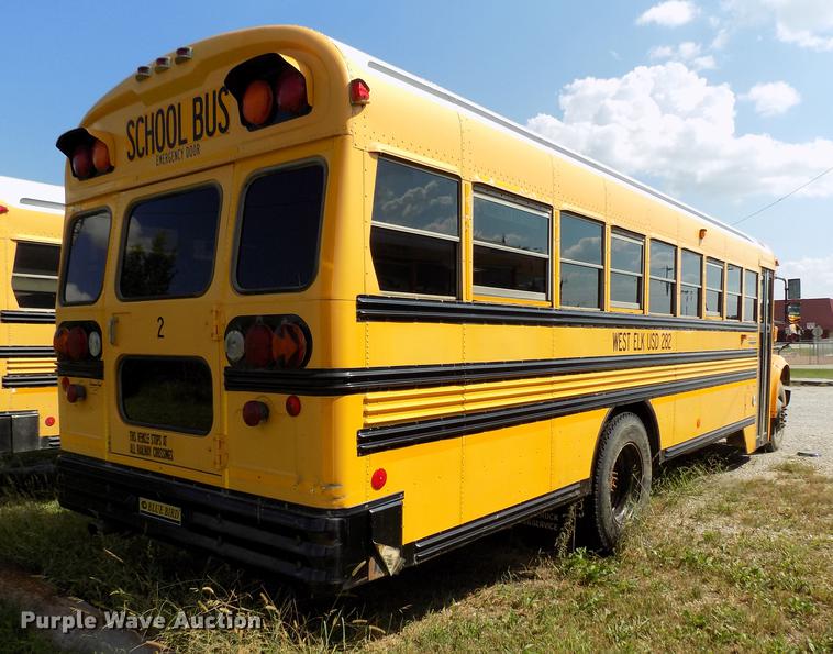 image for item DD3457 2003 International 3800 Blue Bird school bus