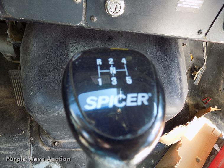 image for item DD3457 2003 International 3800 Blue Bird school bus