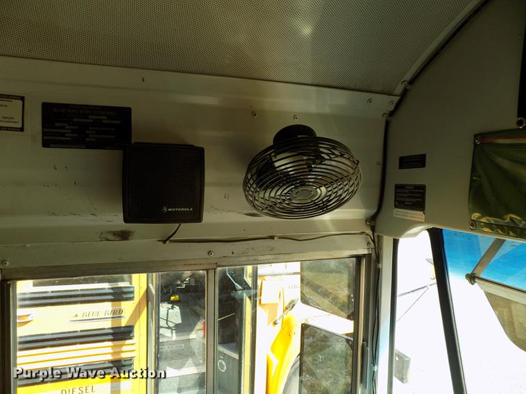 image for item DD3457 2003 International 3800 Blue Bird school bus