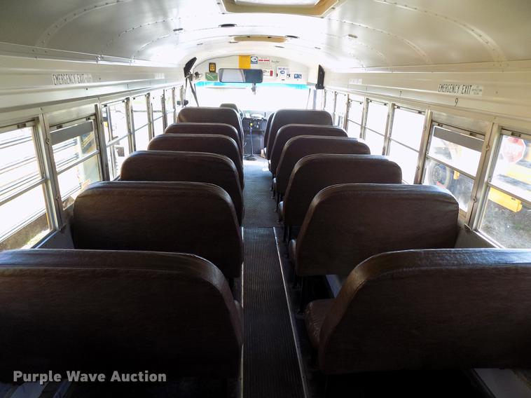 image for item DD3457 2003 International 3800 Blue Bird school bus