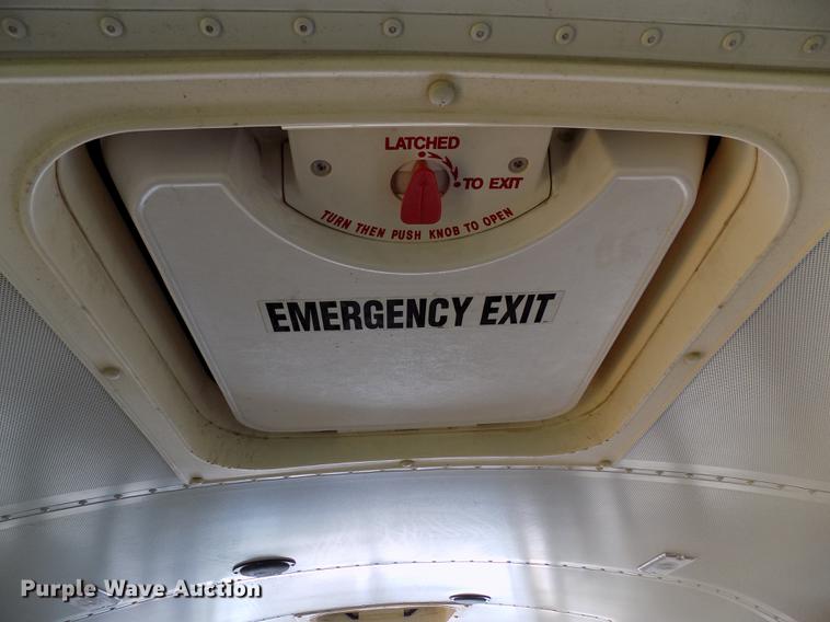 image for item DD3457 2003 International 3800 Blue Bird school bus