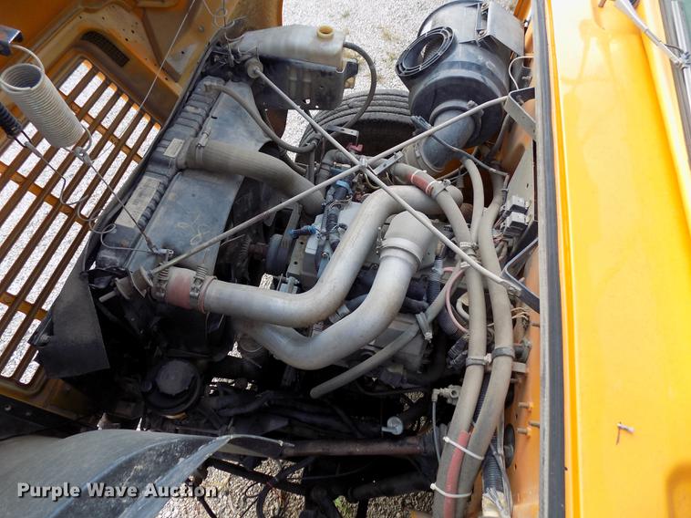 image for item DD3457 2003 International 3800 Blue Bird school bus