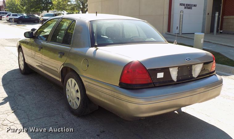 image for item DD3461 2007 Ford Crown Victoria Police Interceptor