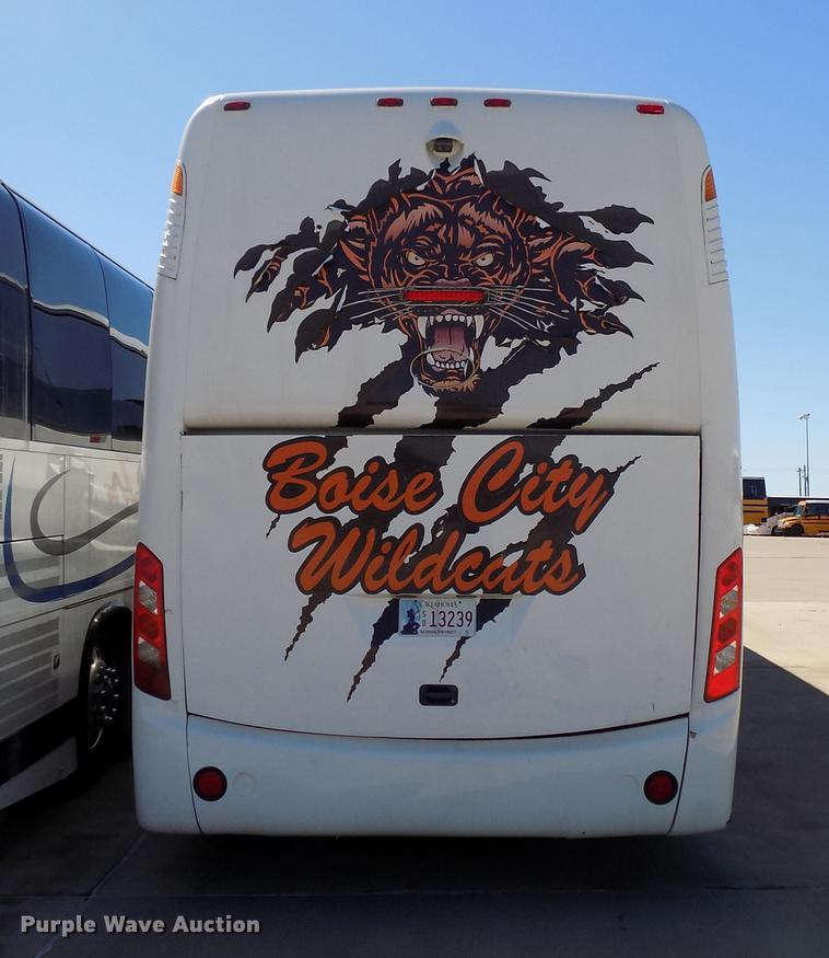 image for item DD3467 2007 BCI Falcon 45 coach bus