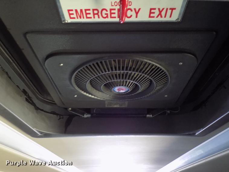 image for item DD3467 2007 BCI Falcon 45 coach bus