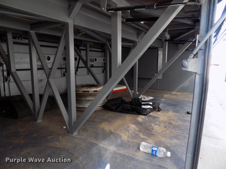 image for item DD3467 2007 BCI Falcon 45 coach bus