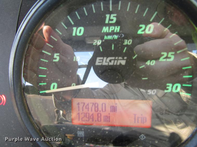 image for item DD4357 2009 Elgin Pelican street sweeper