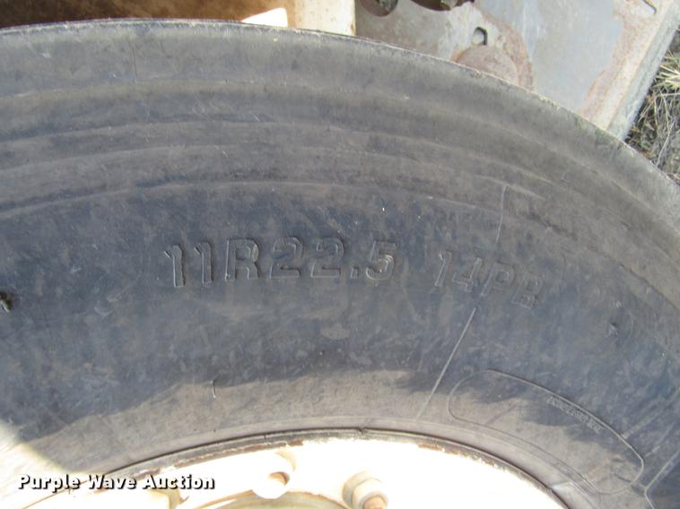 image for item DD4357 2009 Elgin Pelican street sweeper