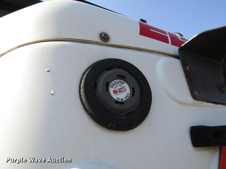 image for item DD4357 2009 Elgin Pelican street sweeper