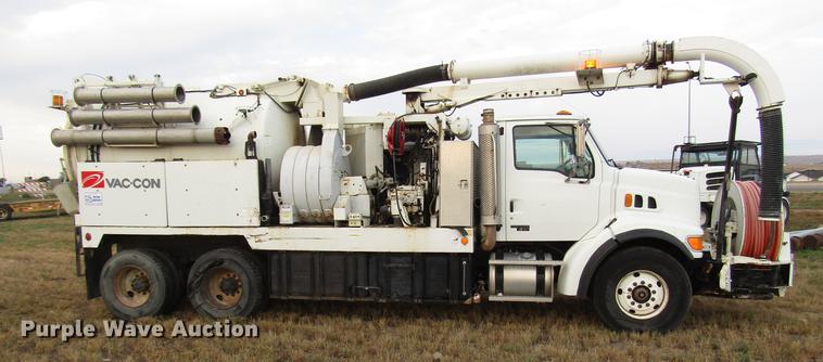 image for item DD4358 2007 Sterling vacuum truck