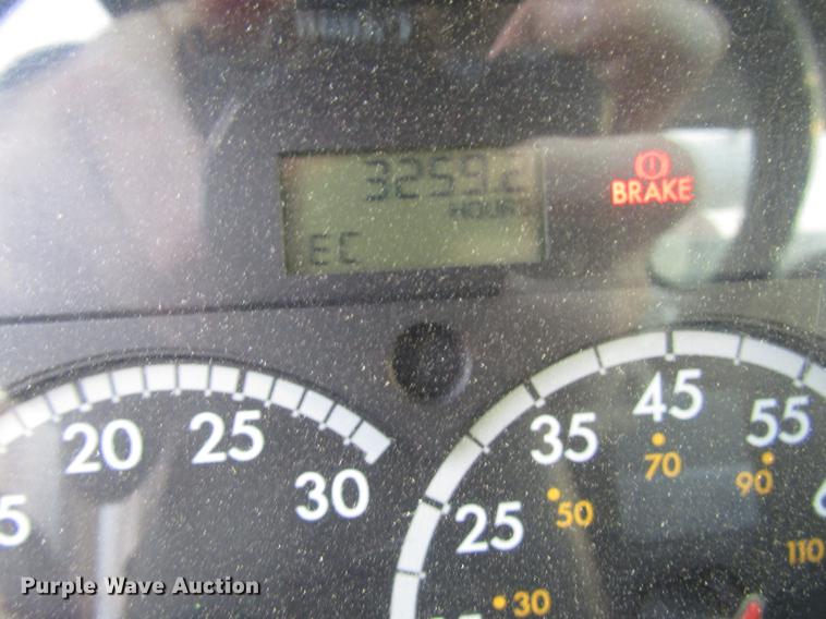 image for item DD4358 2007 Sterling vacuum truck