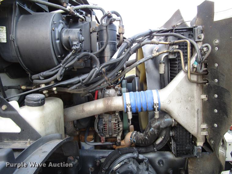 image for item DD4358 2007 Sterling vacuum truck