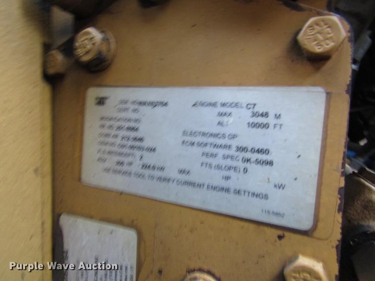 image for item DD4358 2007 Sterling vacuum truck