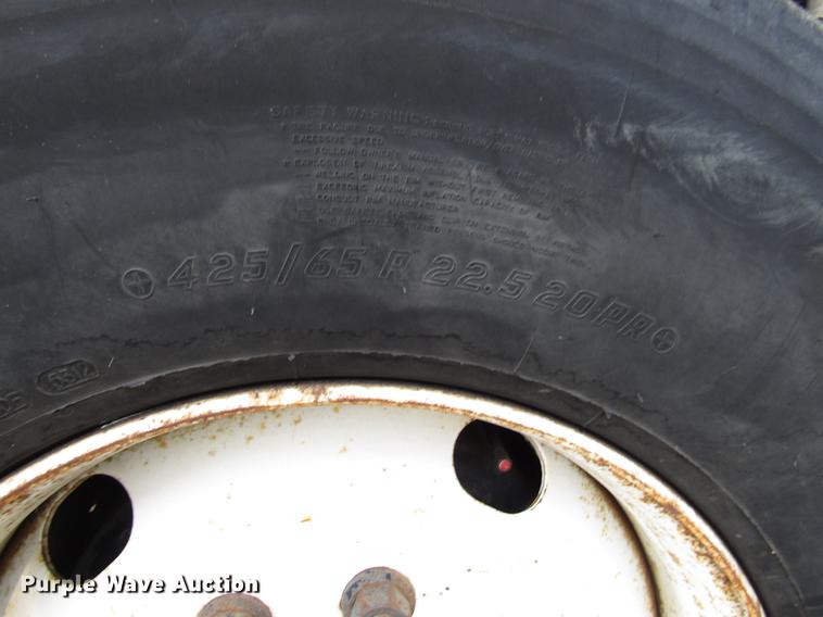 image for item DD4358 2007 Sterling vacuum truck