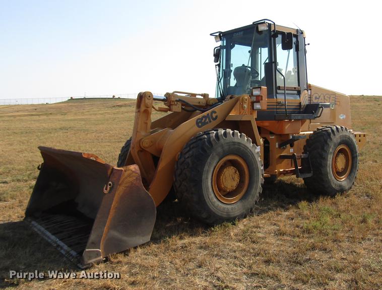 image for item DD4360 2000 Case 621C wheel loader