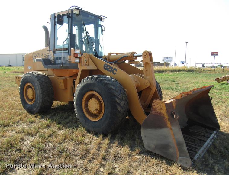 image for item DD4360 2000 Case 621C wheel loader