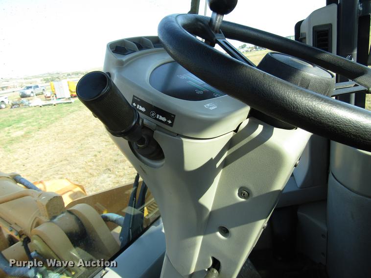 image for item DD4360 2000 Case 621C wheel loader