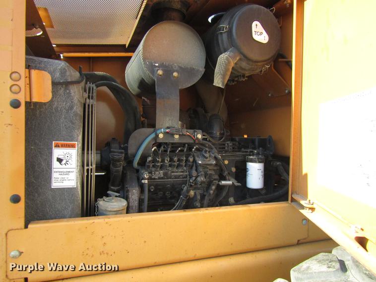 image for item DD4360 2000 Case 621C wheel loader